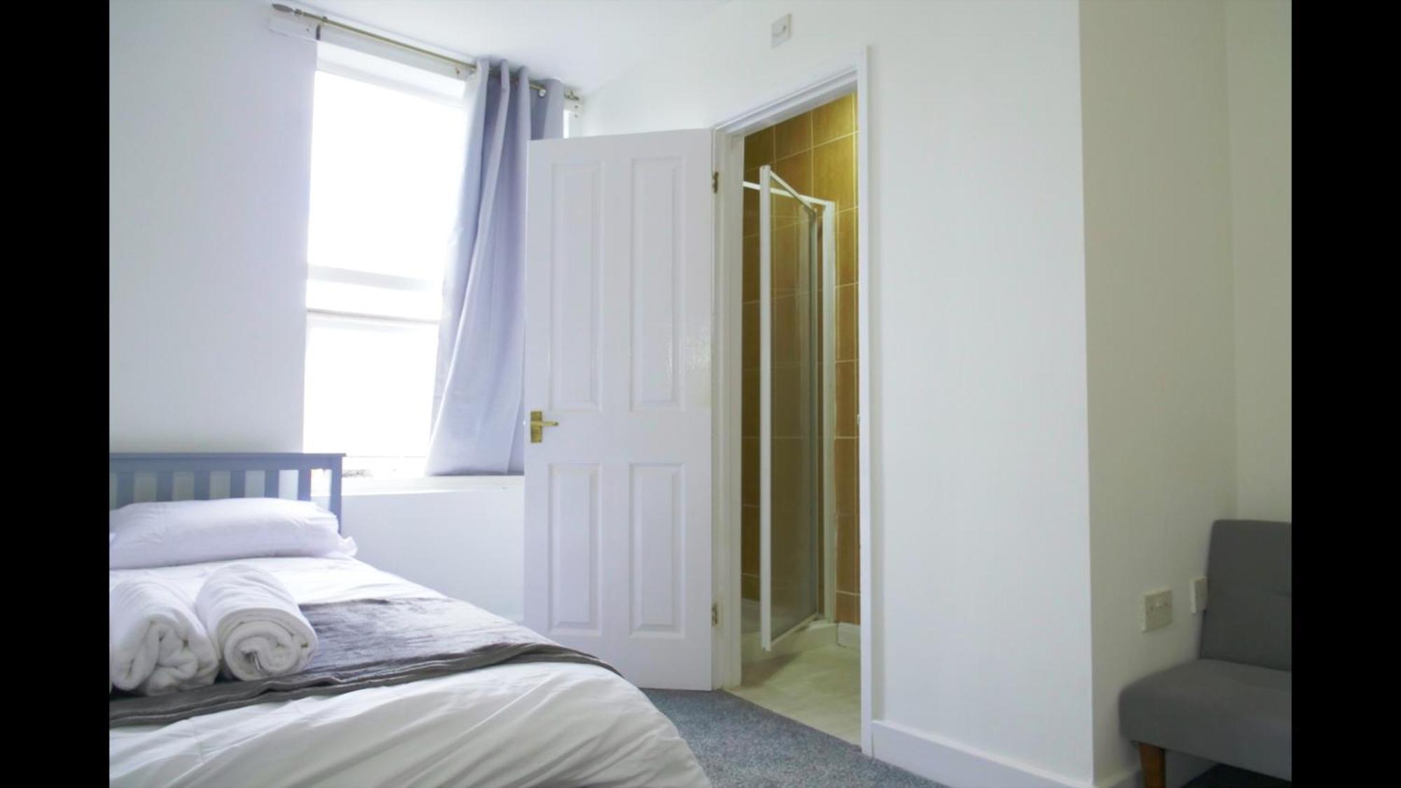 ليمينغتون Cosy & Modern 1 Bed Studio Apart-Hotel المظهر الخارجي الصورة