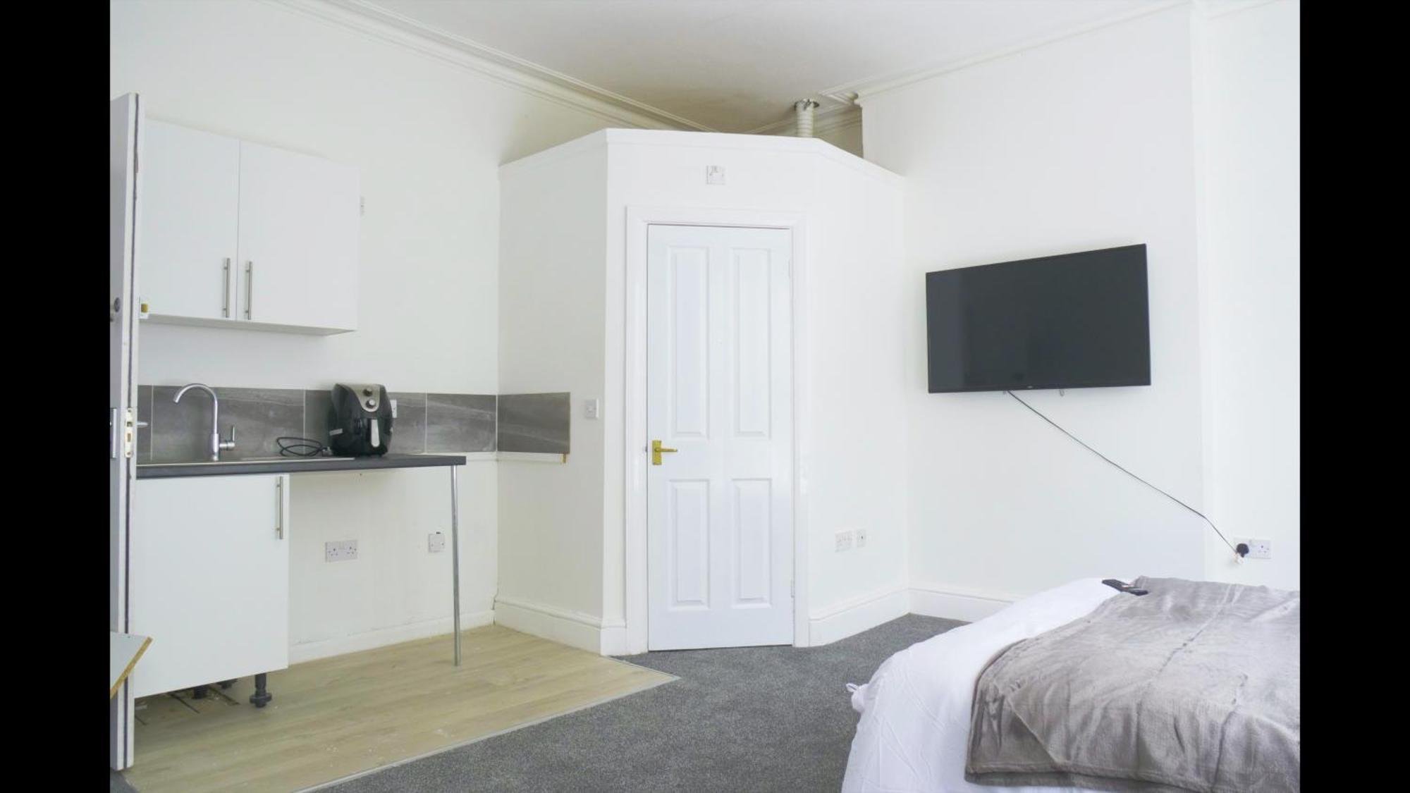 ليمينغتون Cosy & Modern 1 Bed Studio Apart-Hotel المظهر الخارجي الصورة